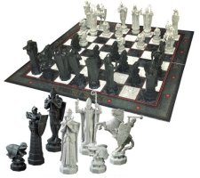 Chess Set: Harry Potter - Wizards Chess